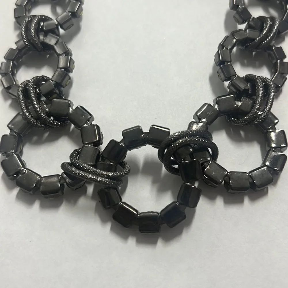Gray necklace   - Picture 8 of 8